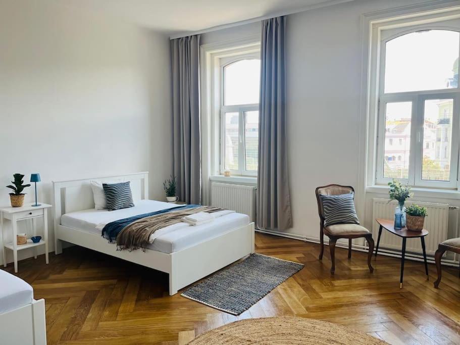 Modernes Design Apartment Wina Bagian luar foto