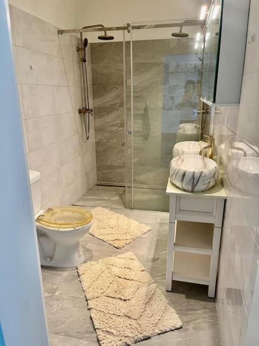 Modernes Design Apartment Wina Bagian luar foto